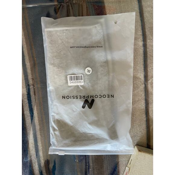 NWT xxl bamboo elbow compression sleeve - Picture 1 of 2